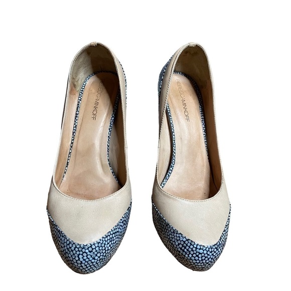 Rebecca Minkoff Vamp Platform Heels Tan Pebbles - Picture 2 of 9